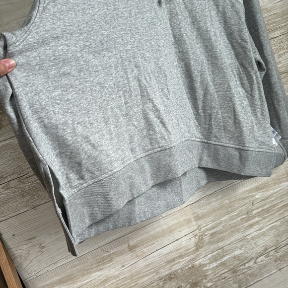Urban Outfitters Out From Under Belmar Henley Popover Grey Sweatshirt Size XS - Picture 3 of 9